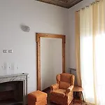 Guest house Lh Royal Terrace