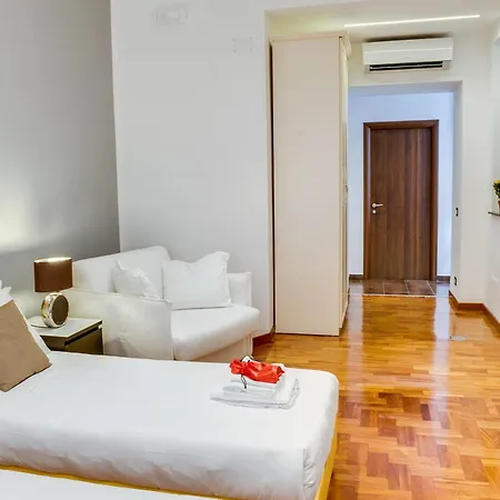 Lh Royal Terrace Pensjonat 4*