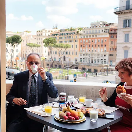 Lh Royal Terrace 4*