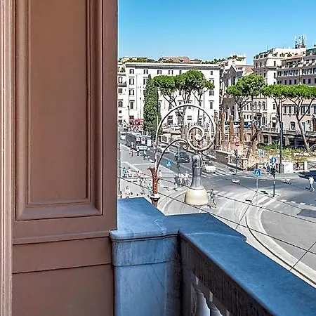 Lh Royal Terrace