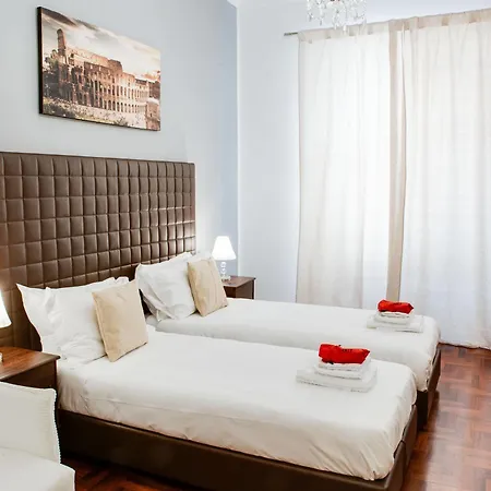 Lh Royal Terrace Гостевой дом Рим